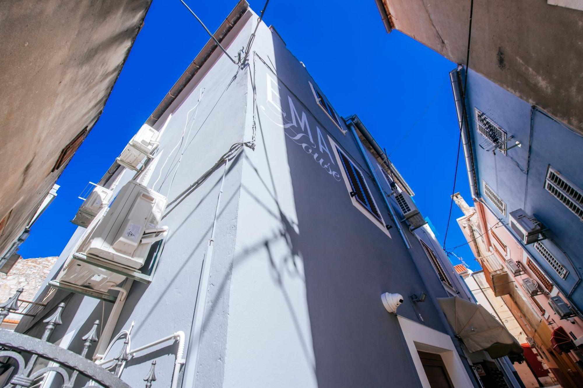 Ema House Apartment ซาดาร์ ภายนอก รูปภาพ