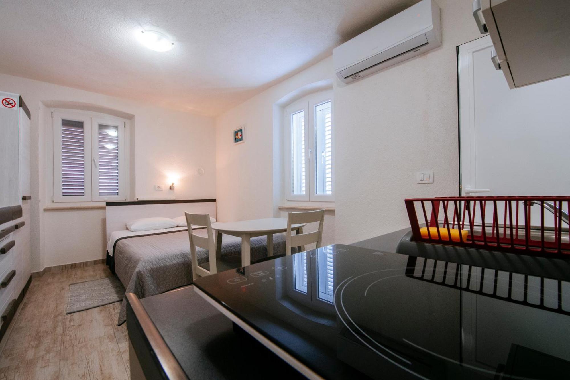 Ema House Apartment ซาดาร์ ภายนอก รูปภาพ