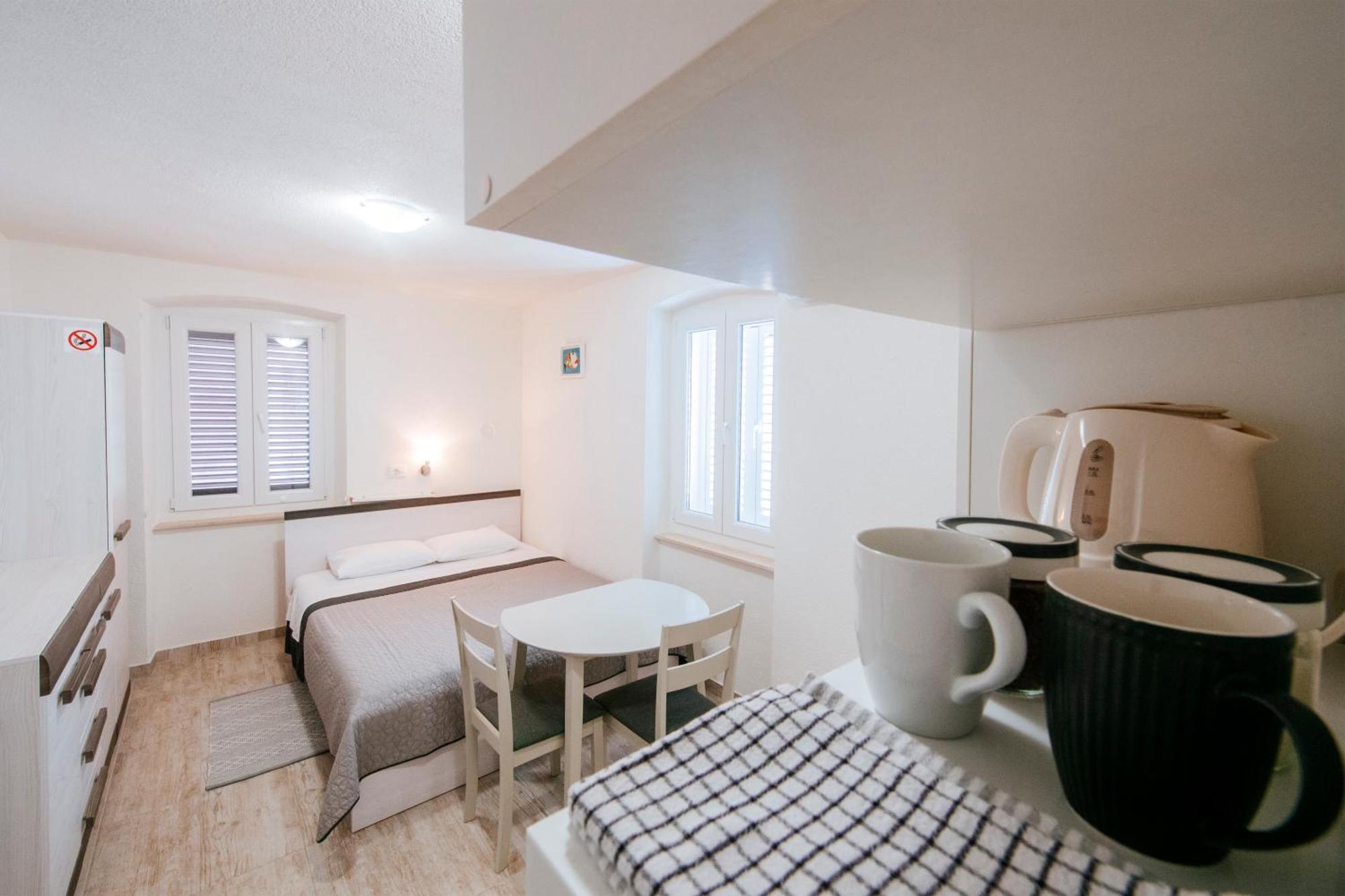 Ema House Apartment ซาดาร์ ภายนอก รูปภาพ