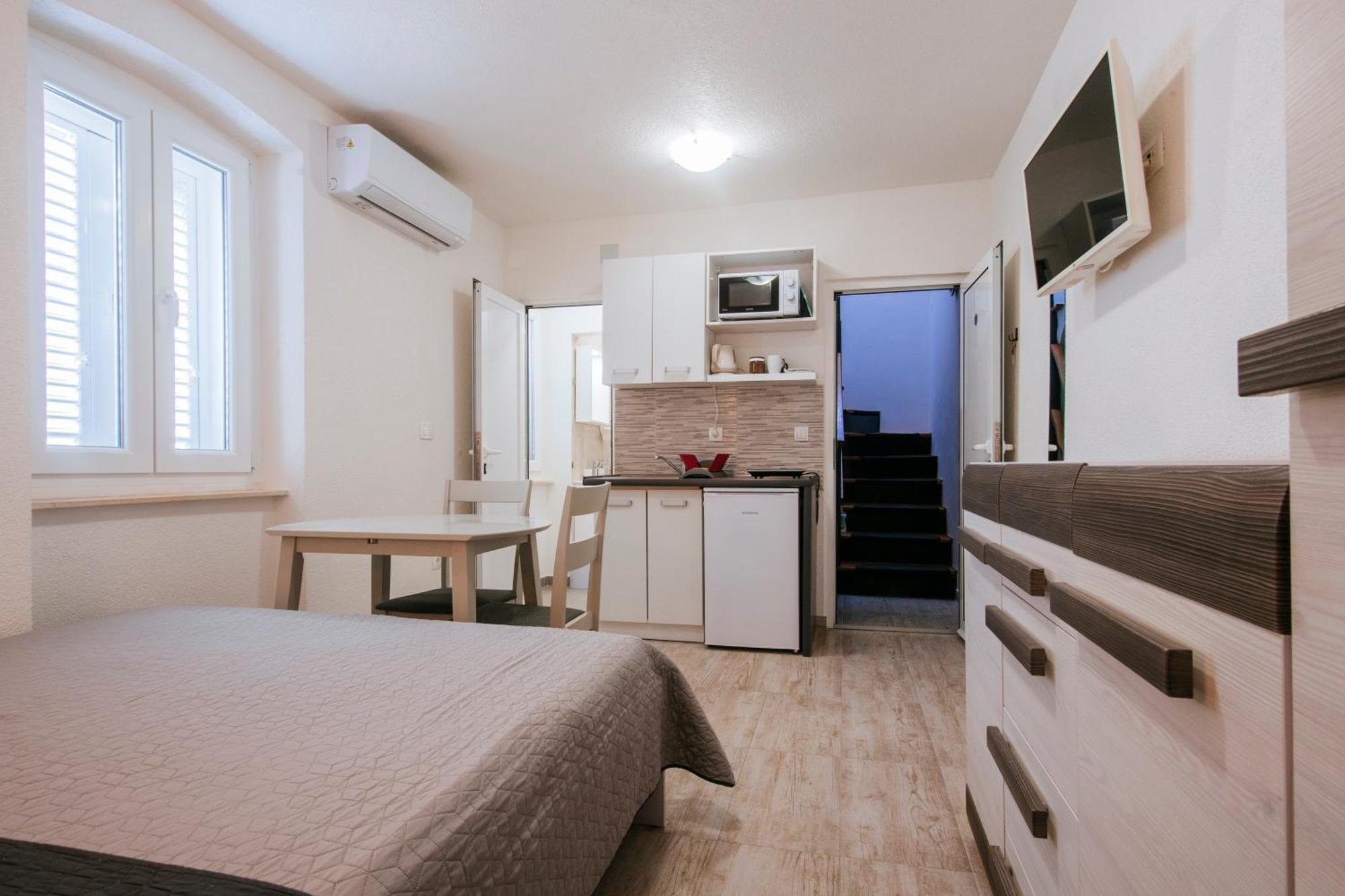 Ema House Apartment ซาดาร์ ภายนอก รูปภาพ